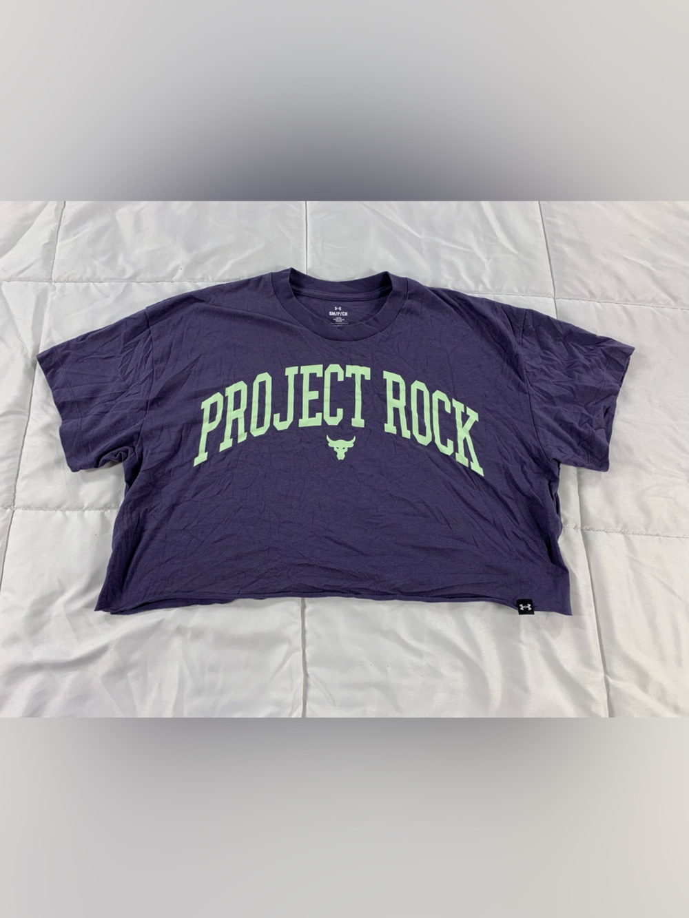 Pre loved UNDER ARMOUR shirt womens size S